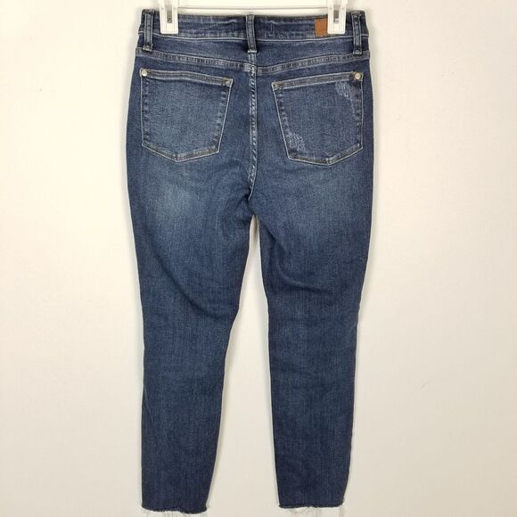 Judy Blue Women Beverly Vintage Relaxed Fit Jeans Size 27 Blue Distressed Crop - Picture 4 of 8